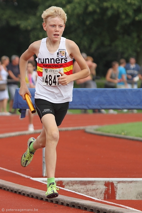 3 x 600m, Burcht