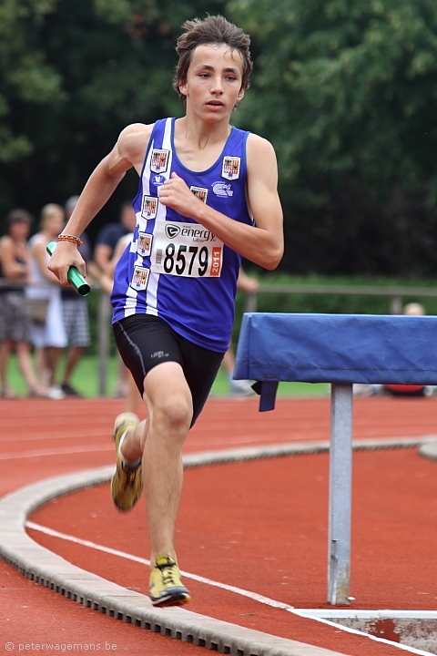 3 x 600m, Burcht